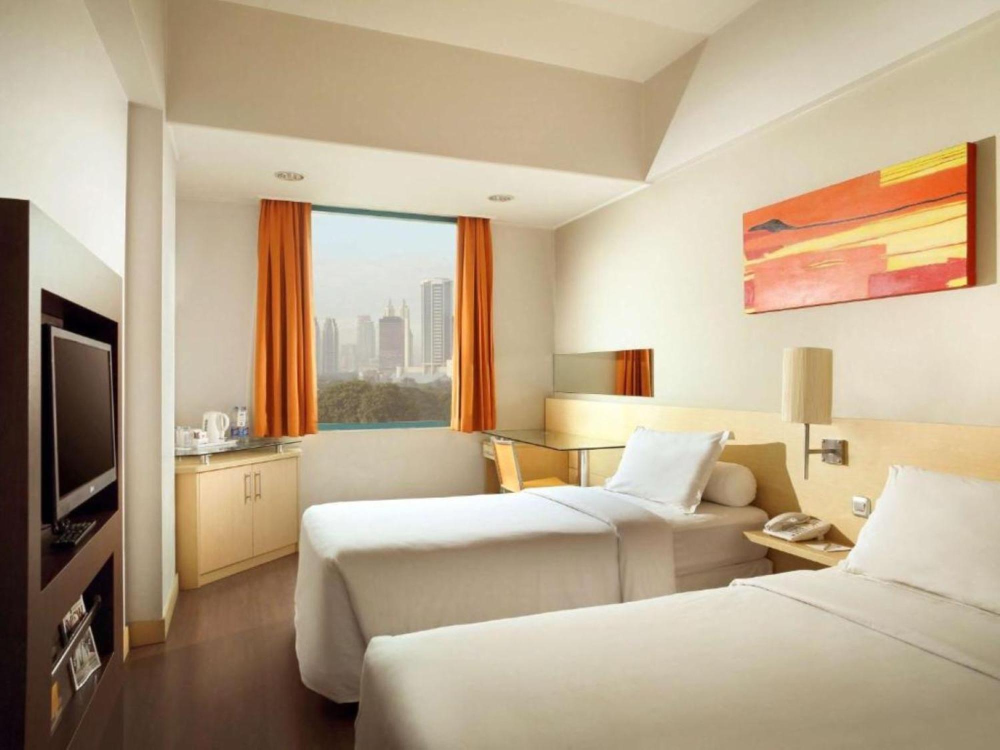 Hotel Horison Arcadia Wahid Hasyim Jakarta Exterior foto
