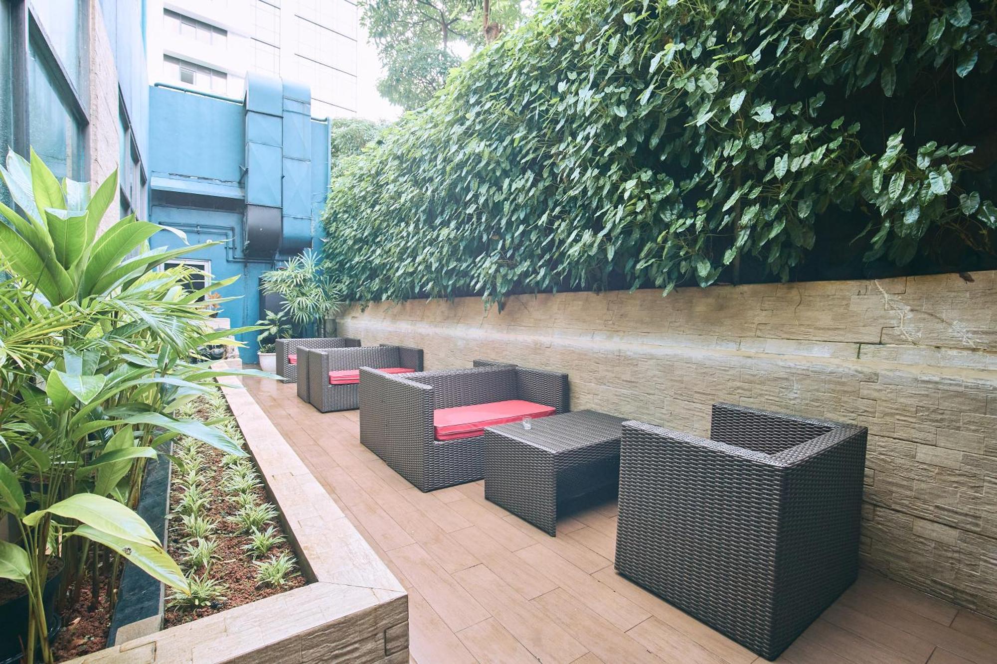 Hotel Horison Arcadia Wahid Hasyim Jakarta Exterior foto